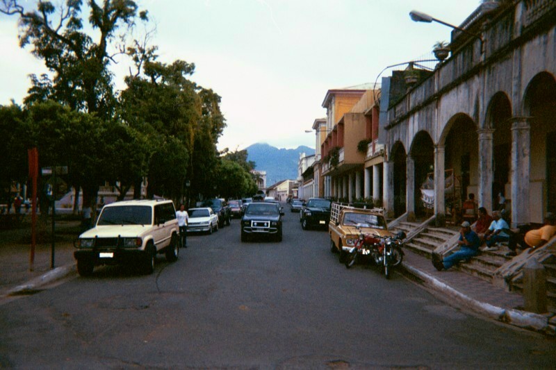 ../Images/Granada Nicaragua Main Street.jpg